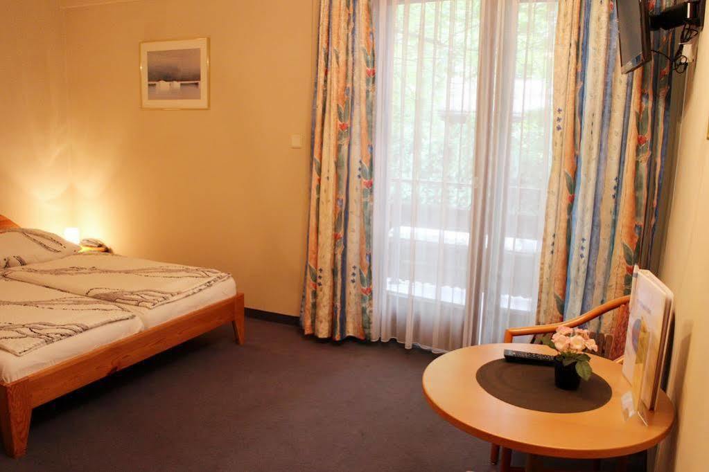 Alpen.Adria.Stadthotel Klagenfurt am Woerthersee Exterior photo